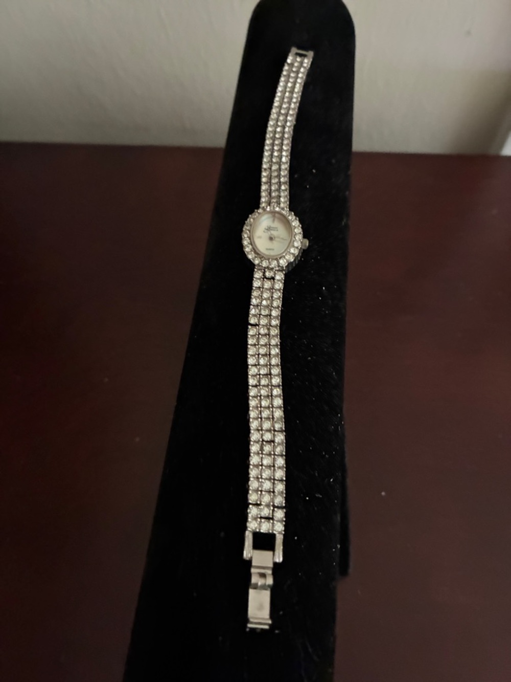 Vintage Rhinestone Women's Bracelet Watch - Silver